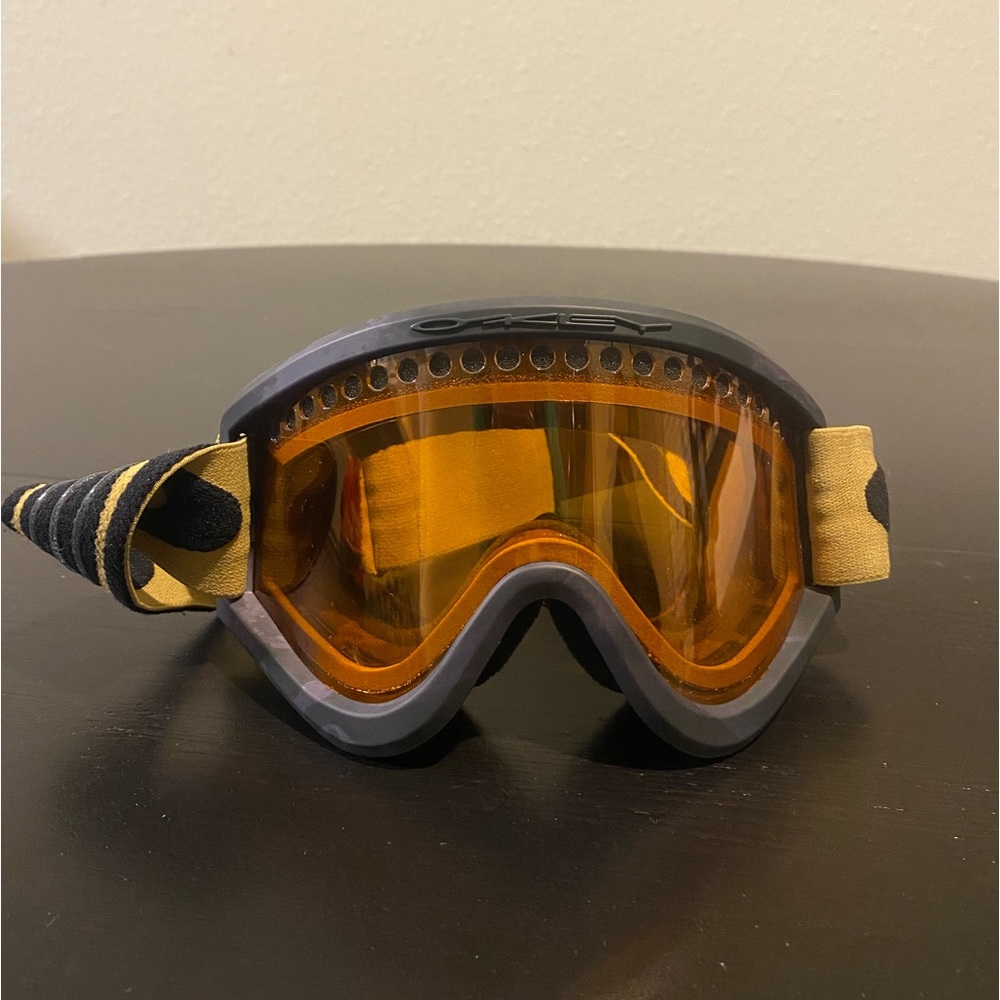 Oakley E Frame Snow Goggles